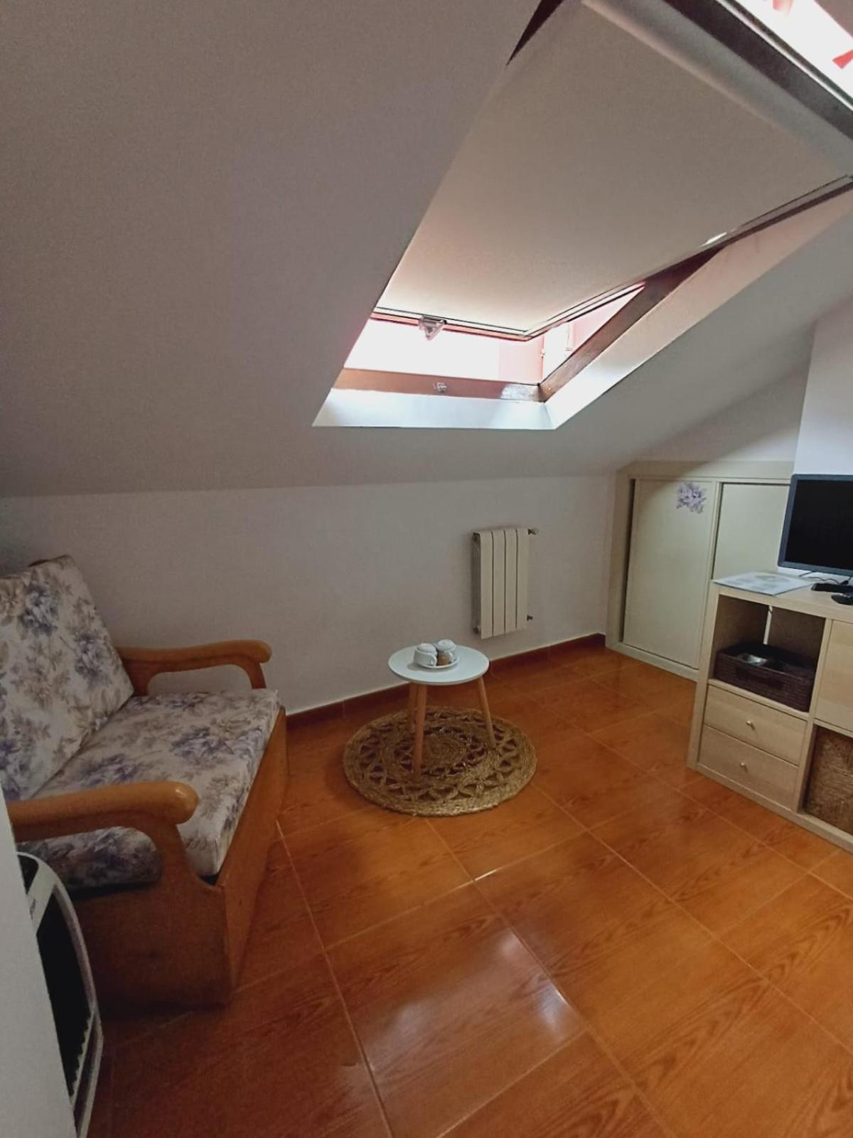 Hotel El Coterin Apartamentos Y Habitaciones Arenas De Cabrales Dış mekan fotoğraf